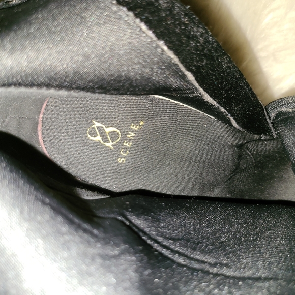 Scene Size 9 Black Velvet Calf High Boots With Jeweled Design - Picture 8 of 10